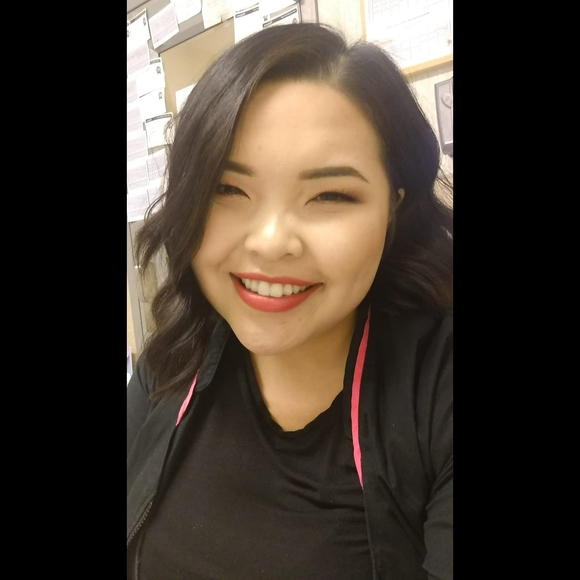 Meet your Posher, Lormee - Picture 1 of 1